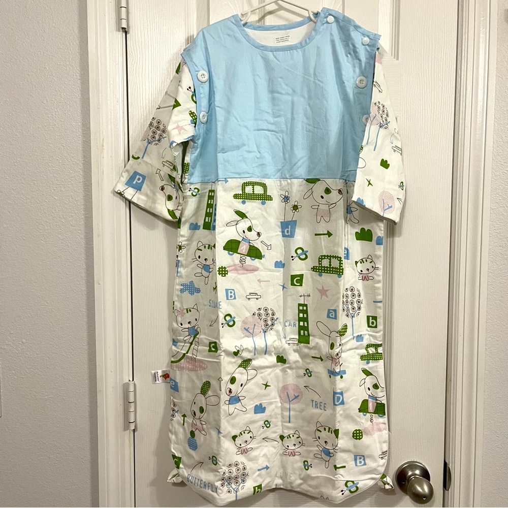 Kawaii Baby sleep sac swaddle blanket medium neutral blue pink lightweight